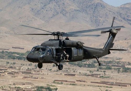 Máy bay trực thăng UH-60M Black Hawk do Mỹ chế tạo